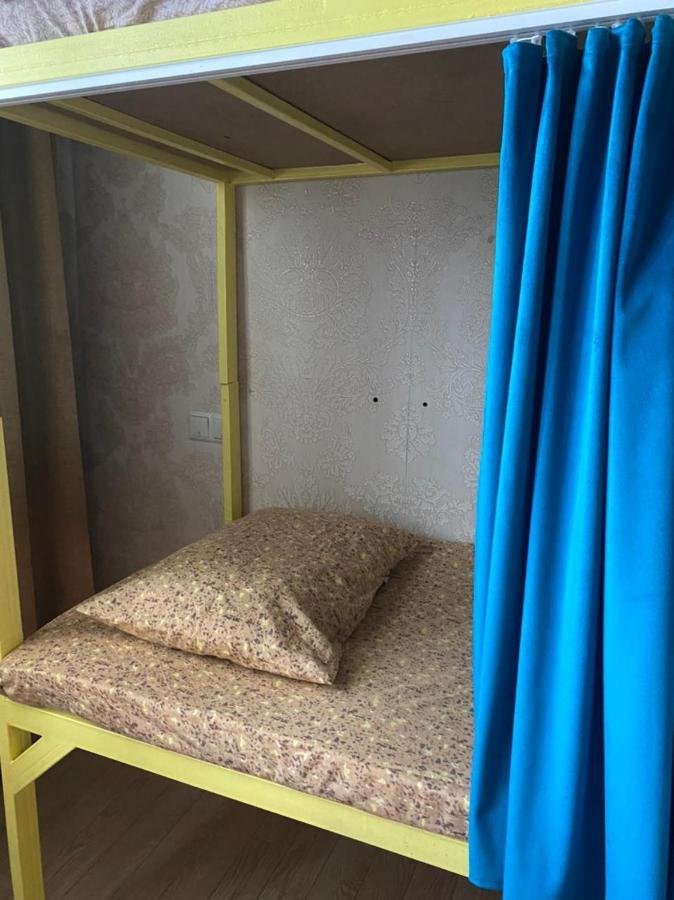 Room Hostel Dostyk Almaty Eksteriør bilde