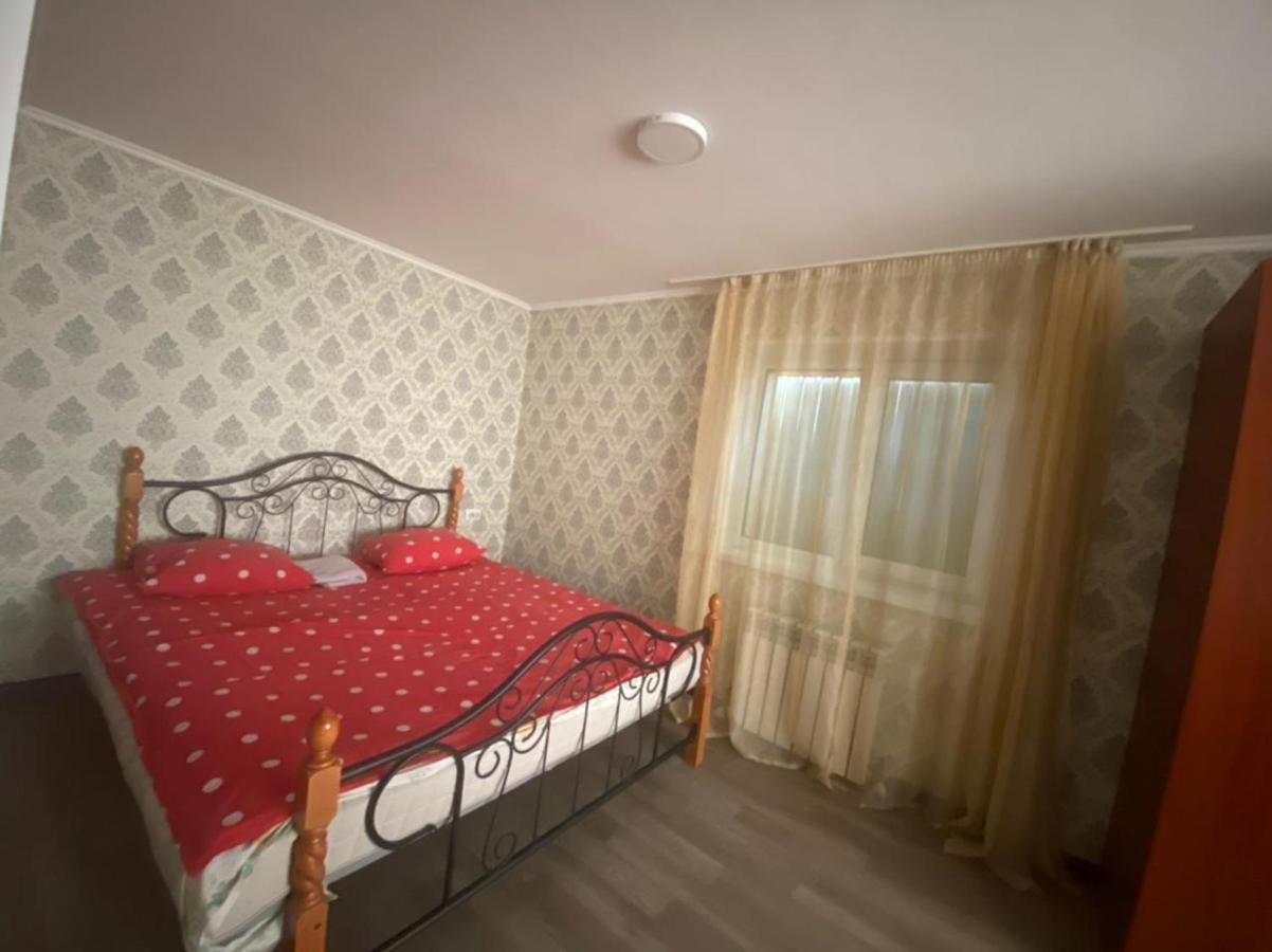 Room Hostel Dostyk Almaty Eksteriør bilde