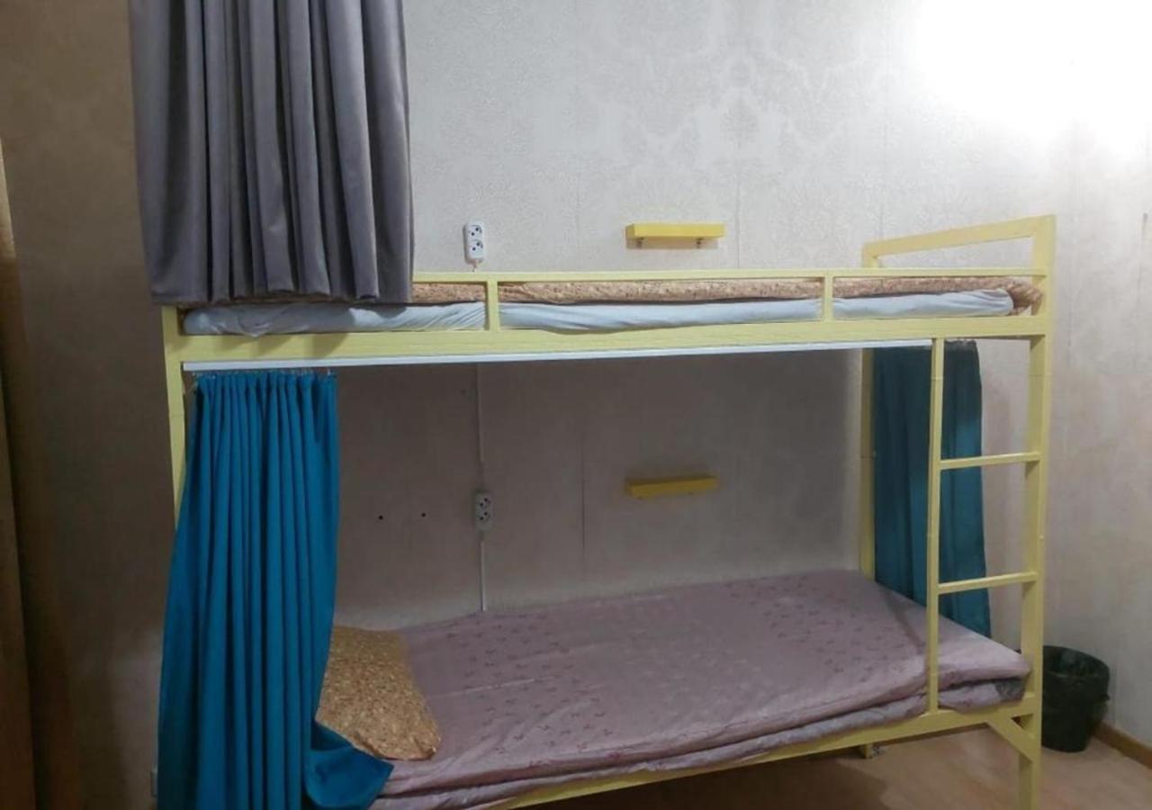 Room Hostel Dostyk Almaty Eksteriør bilde
