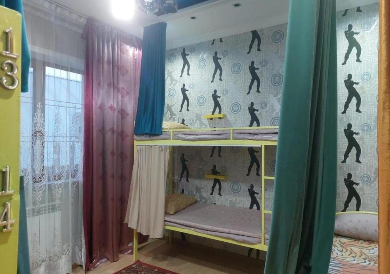 Room Hostel Dostyk Almaty Eksteriør bilde
